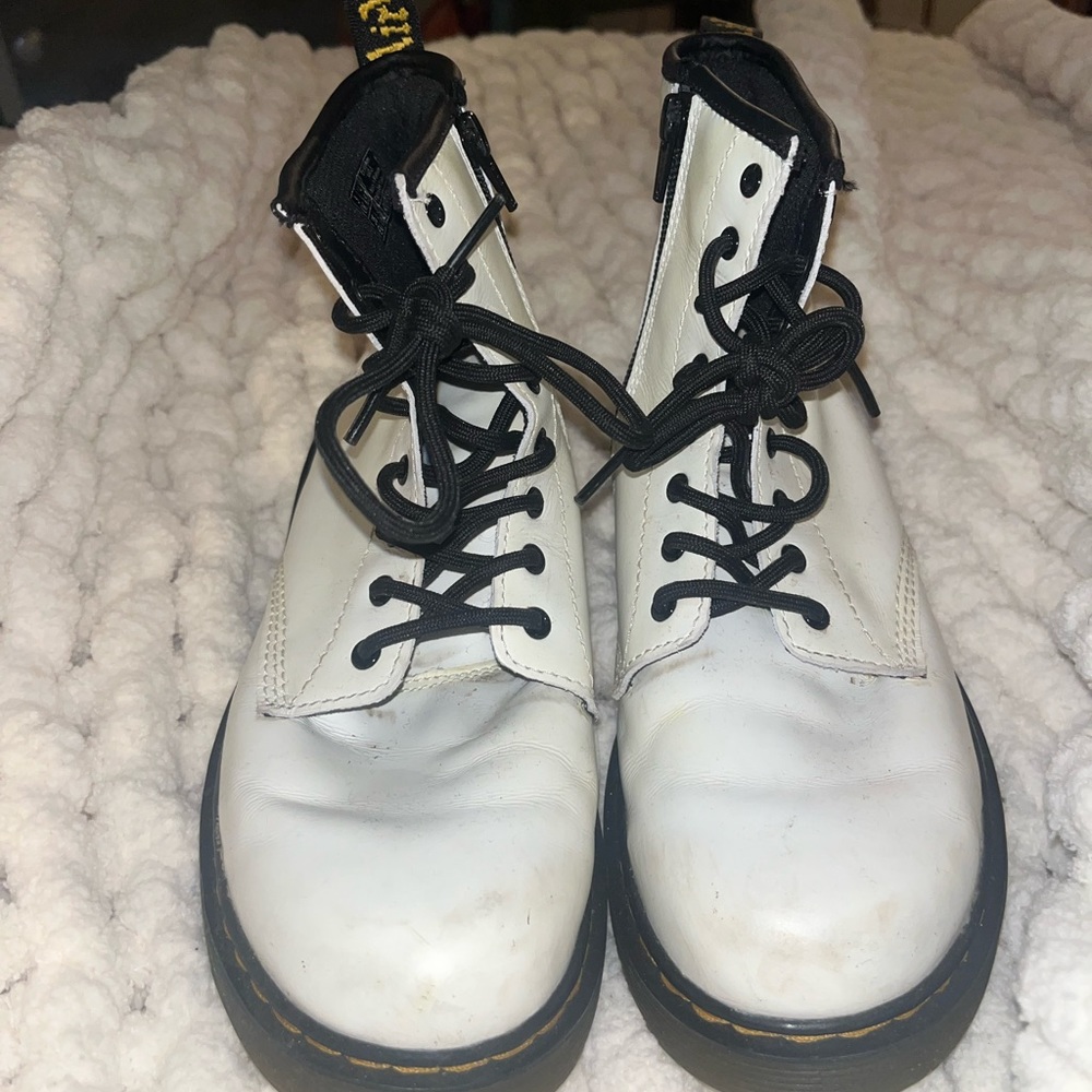 White Dr. Martens Kids Size 4 Women’s Size 6